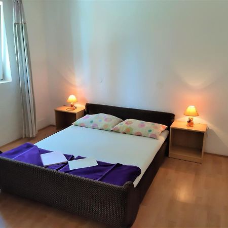 Cozy Apartments With Sea View Нови Винодолски Екстериор снимка